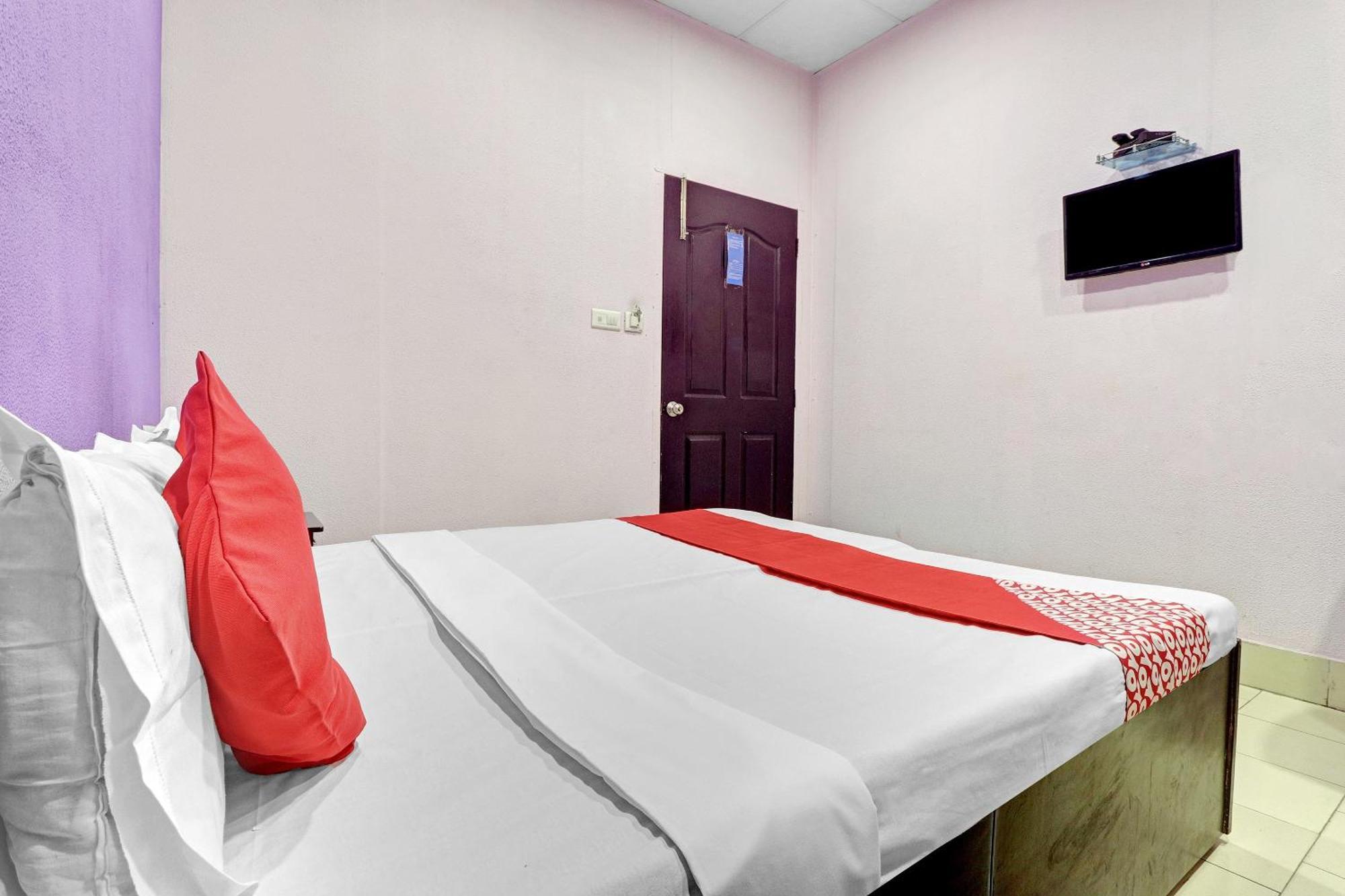 Hotel O Drizzling Land Muradnagar Экстерьер фото