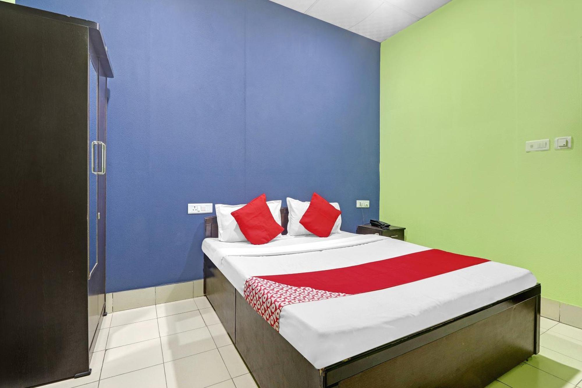 Hotel O Drizzling Land Muradnagar Экстерьер фото